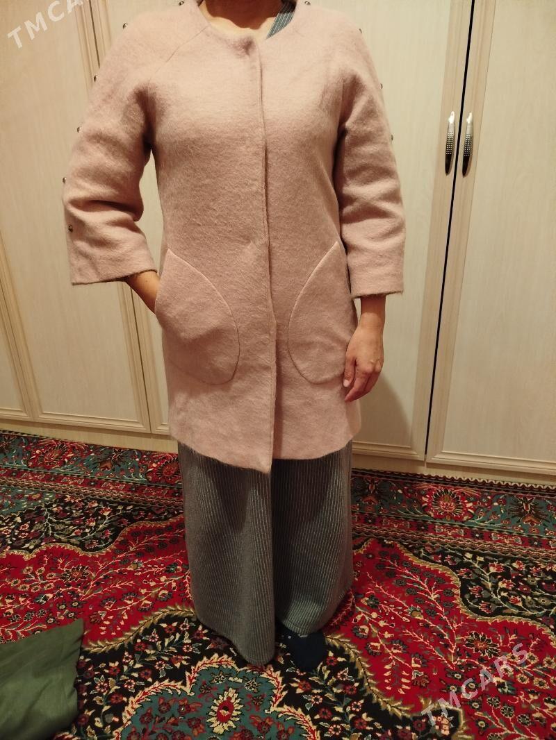 Yeñil palto - Туркменбаши - img 1