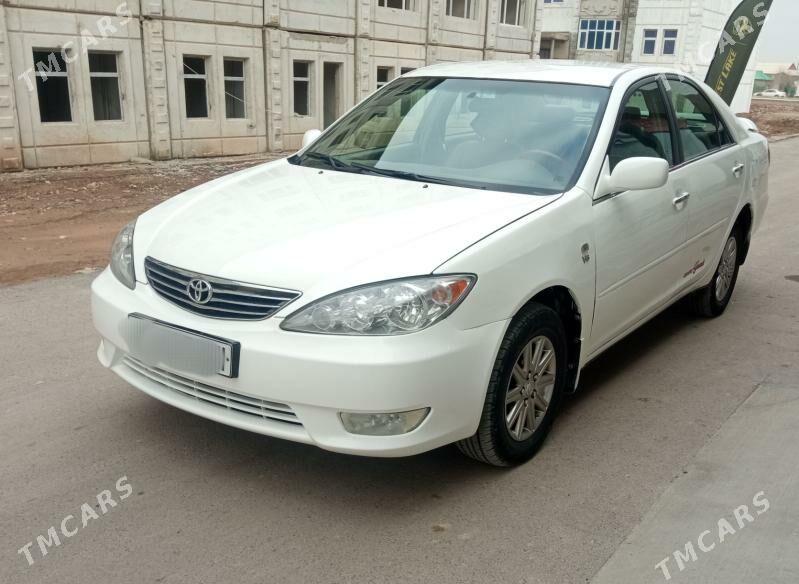 Toyota Camry 2003 - 170 000 TMT - Теджен - img 1