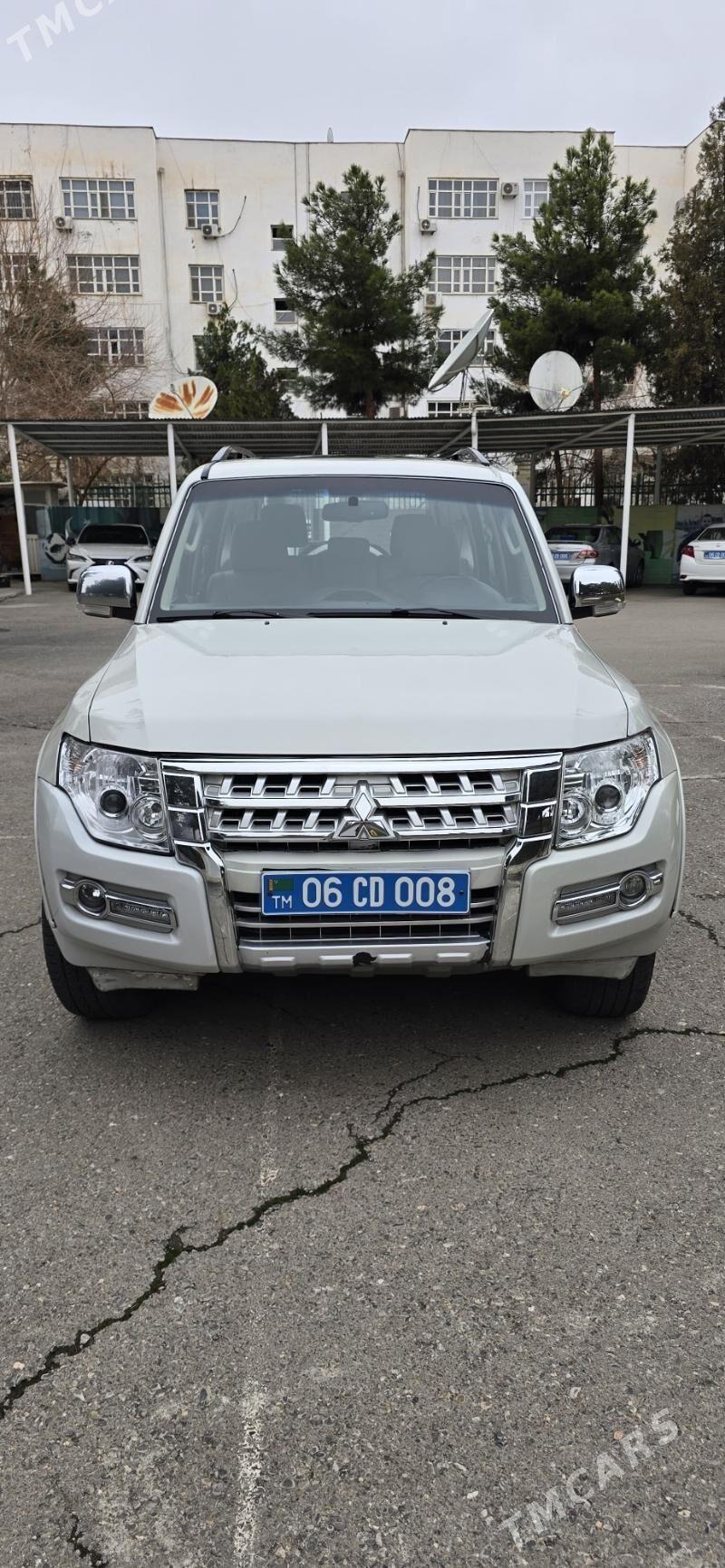 Mitsubishi Pajero 2017 - 335 000 TMT - Aşgabat - img 1