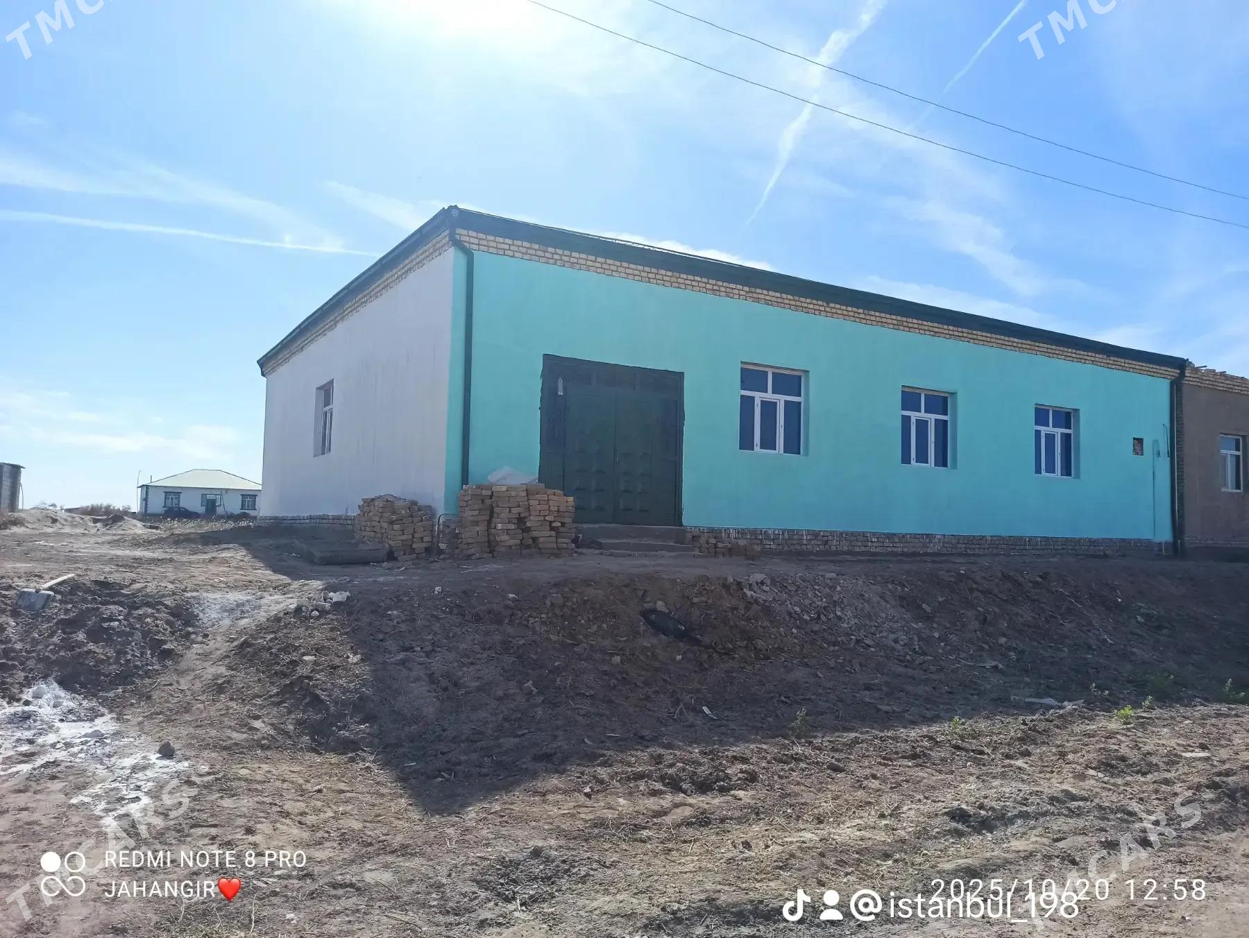 Uçaska jay - Шабатский этрап - img 1