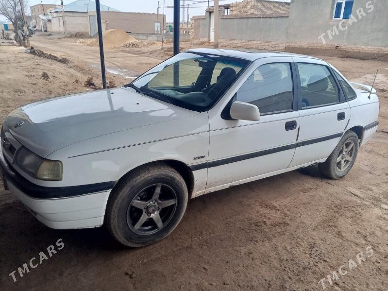 Opel Vectra 1991 - 45 000 TMT - Дашогуз - img 1