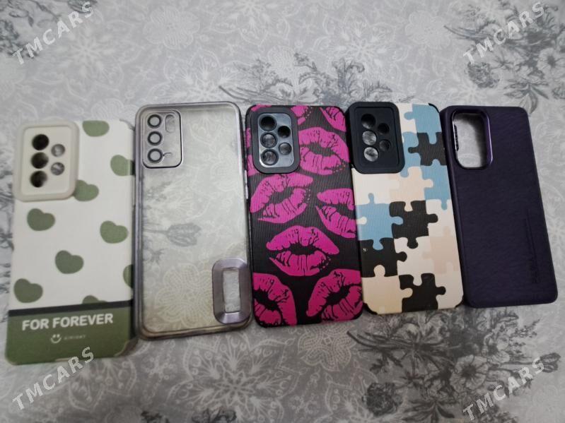 отдам чехлы - Çärjew - img 1