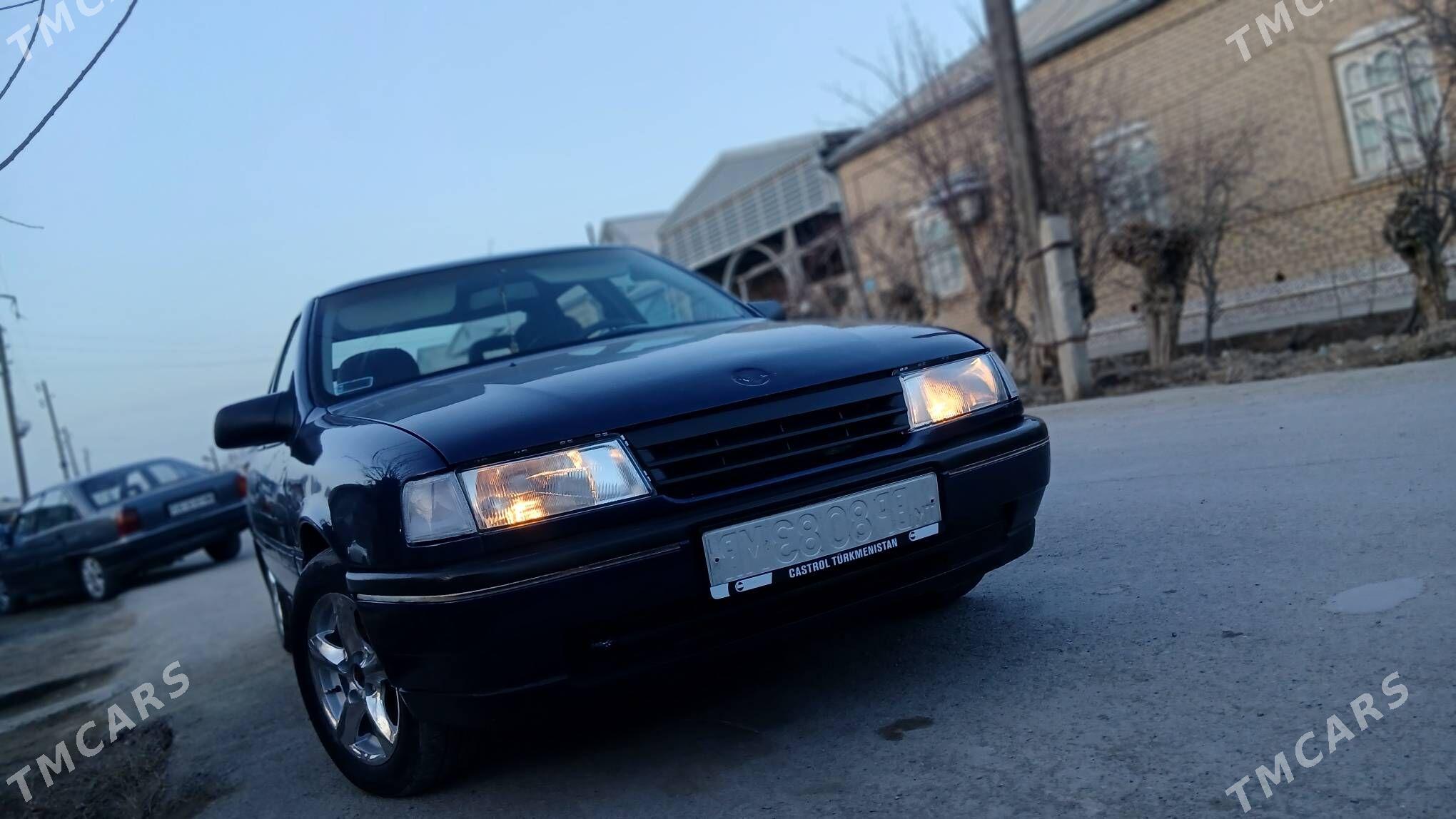 Opel Vectra 1992 - 34 000 TMT - Mary - img 1