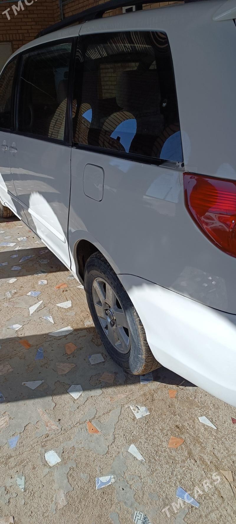 Toyota Sienna 2008 - 190 000 TMT - Дарганата - img 1