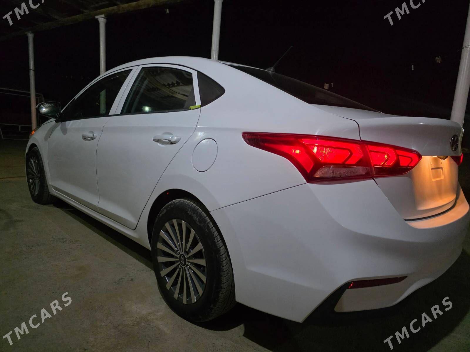 Hyundai Accent 2021 - 196 000 TMT - Мары - img 1