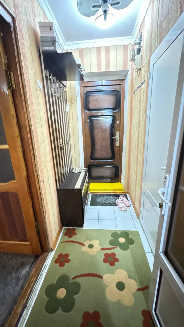 5-мкр. Гостинка 37 м² - 5 мкр - img 1