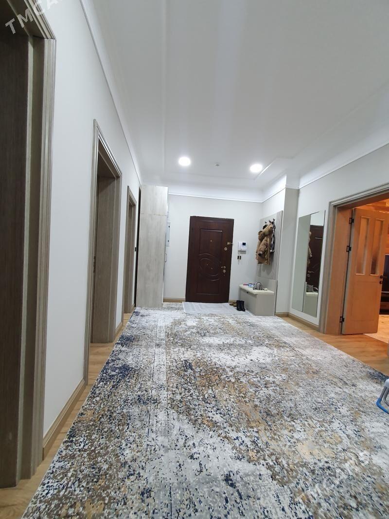 PODWOYSKIY ELITKA 2KOMNAT - Podwoýski köç. (Bitarap Türkmenistan şaýoly) - img 1