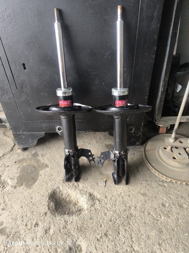 Camry amortizator 2012/2017 500 TMT - Aşgabat - img 1