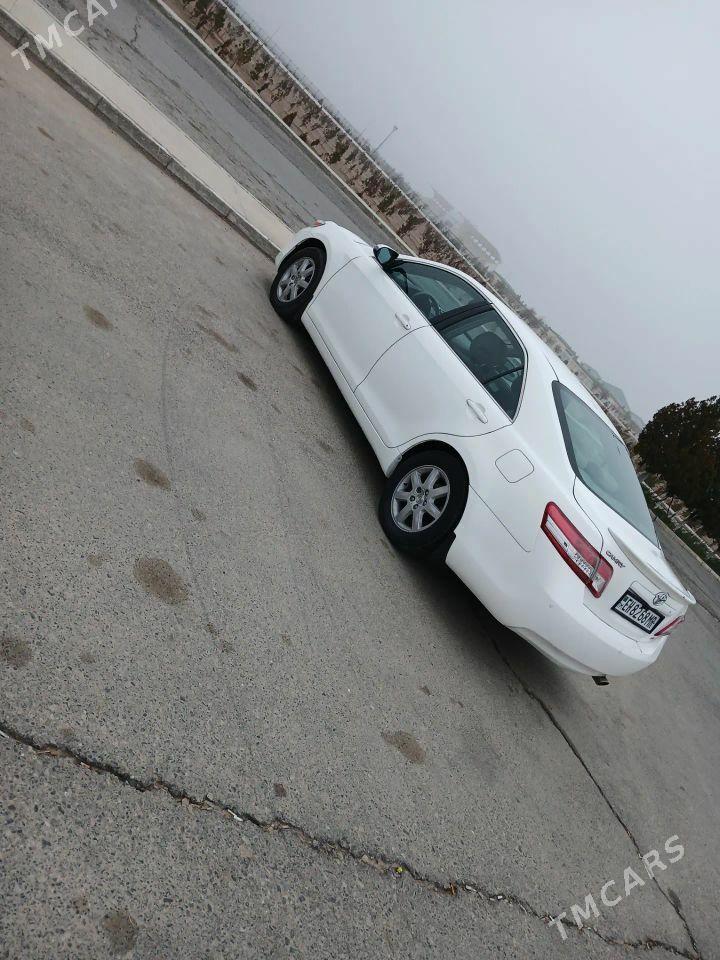 Toyota Camry 2010 - 170 000 TMT - Мары - img 1