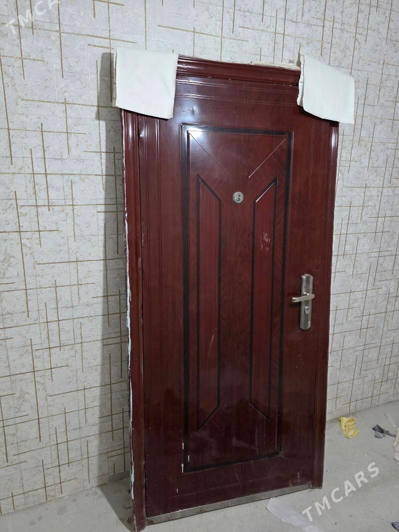 Dasky gapy - Дашогуз - img 1