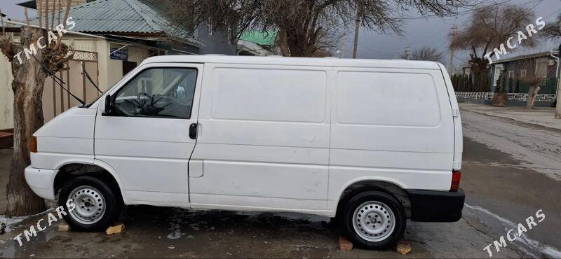 Volkswagen Transporter 2001 - 60 000 TMT - Хитровка - img 1