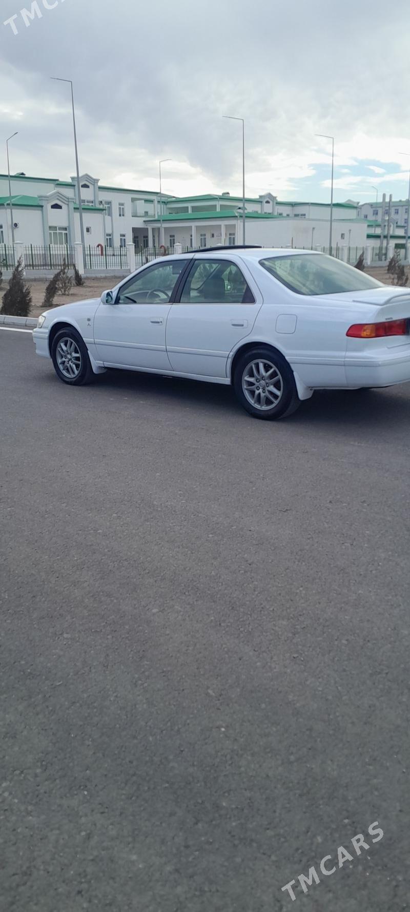 Toyota Camry 1999 - 170 000 TMT - Mary - img 1