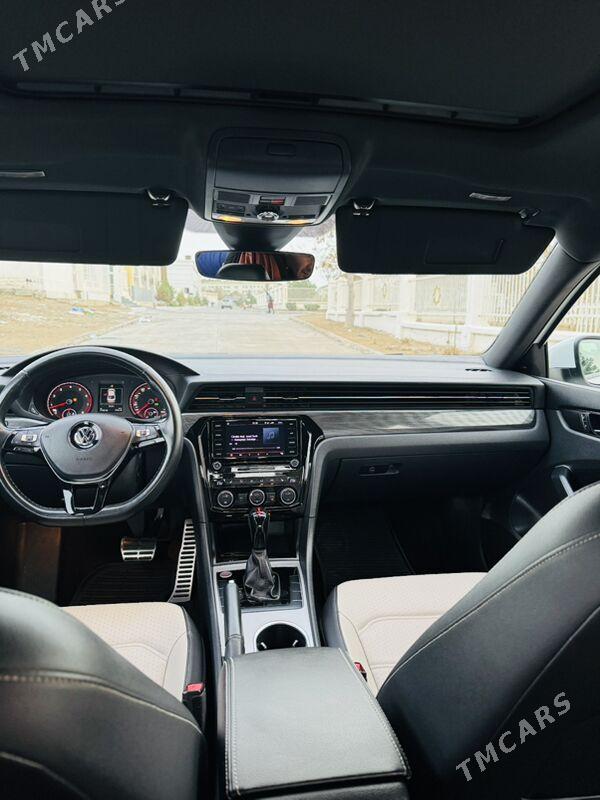 Volkswagen Passat 2021 - 330 000 TMT - Türkmenbaşy - img 1