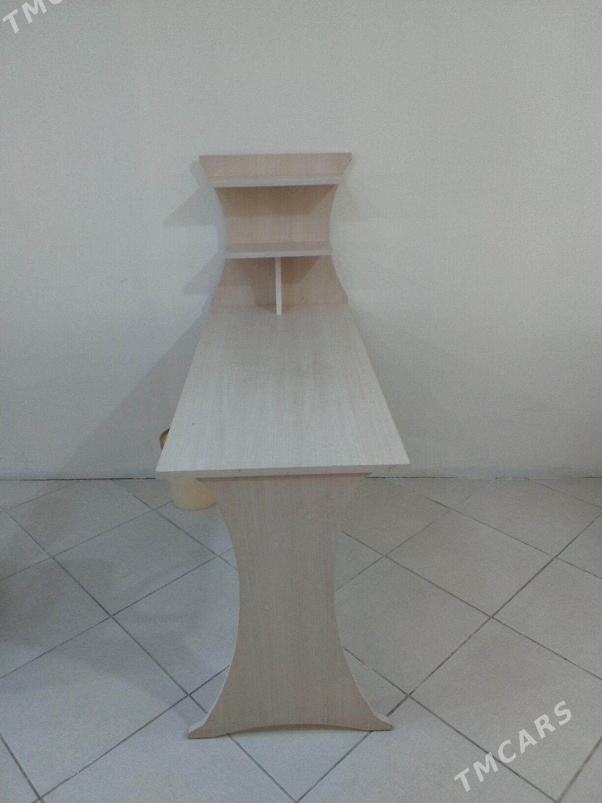 dyrnak stol - Aşgabat - img 1