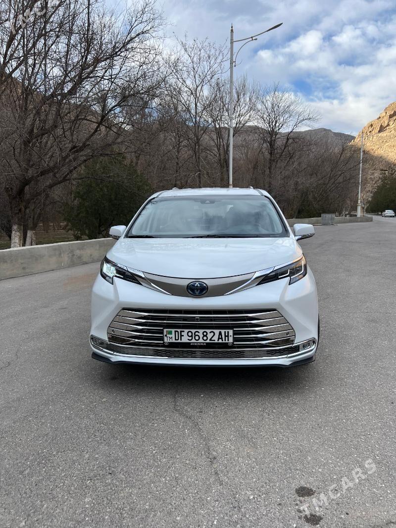 Toyota Sienna 2022 - 450 000 TMT - Aşgabat - img 1
