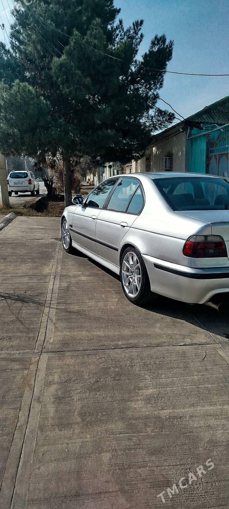 BMW E39 2001 - 75 000 TMT - Ашхабад - img 1