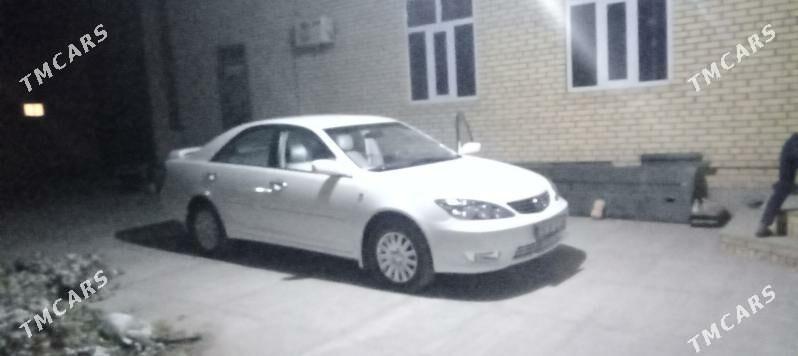 Toyota Camry 2004 - 200 000 TMT - Saýat - img 1