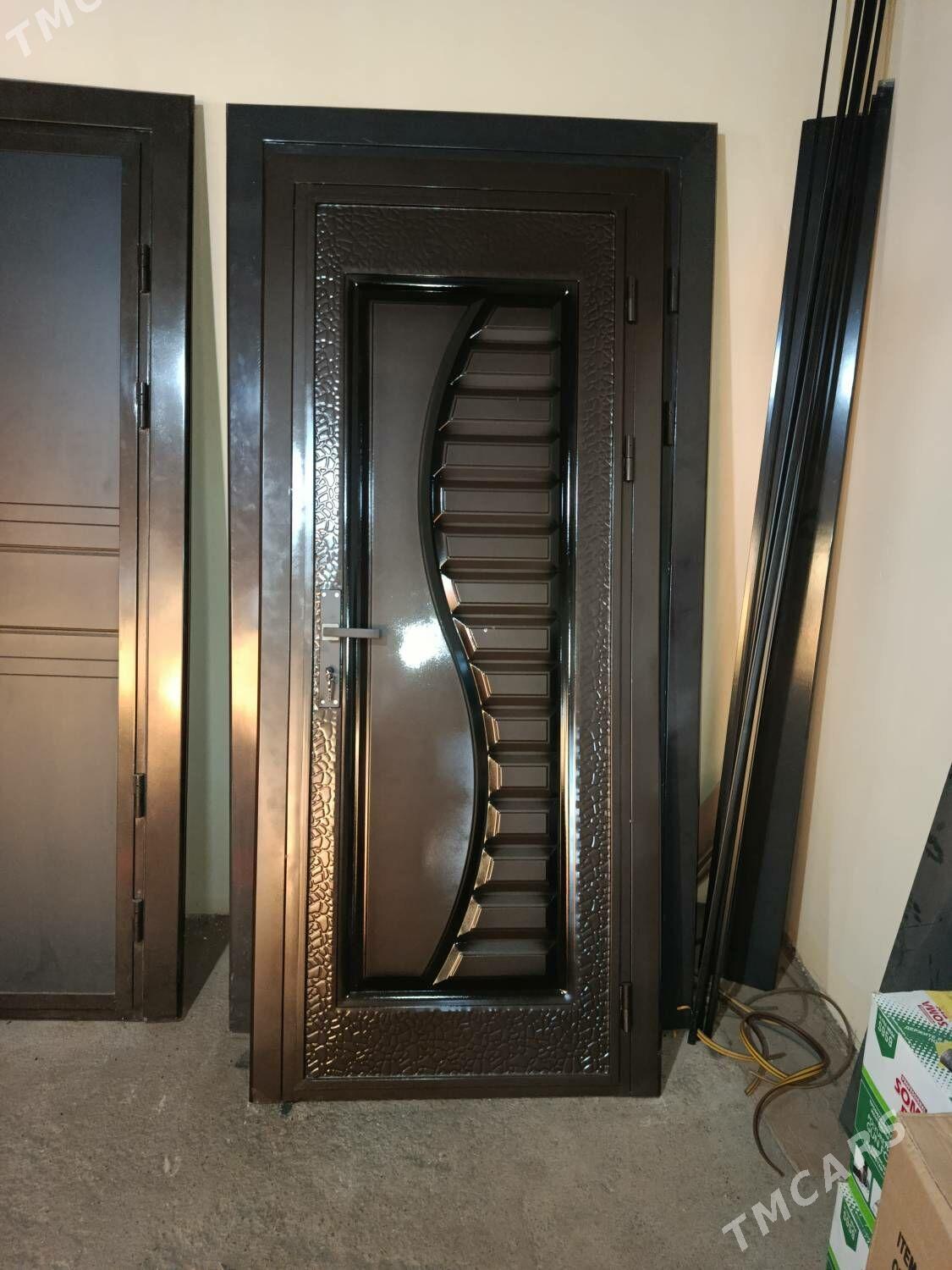 demir gapylar - Aşgabat - img 1