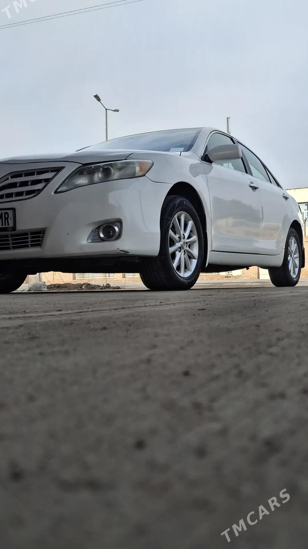 Toyota Camry 2011 - 190 000 TMT - Туркменабат - img 1