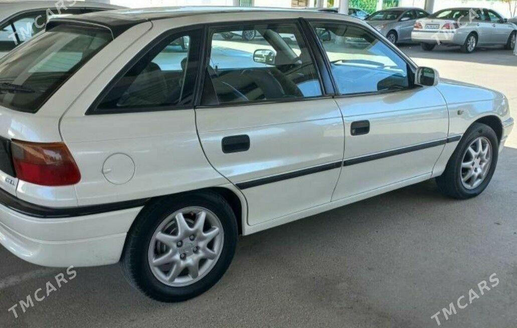 Opel Astra 1995 - 65 000 TMT - Туркменбаши - img 1