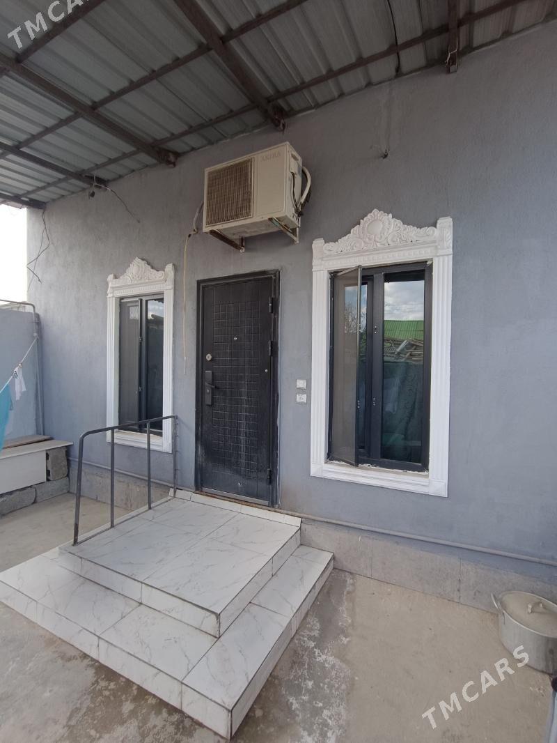 Дом, Jaý, Hitrowka - Hitrowka - img 1