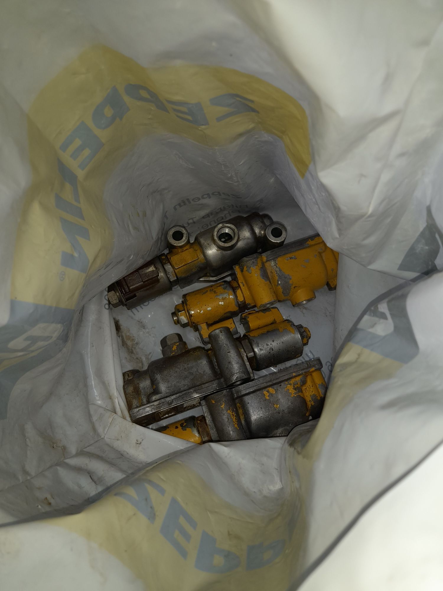 CAT 962 salnoyny karopka 600 TMT - Balkanabat - img 1