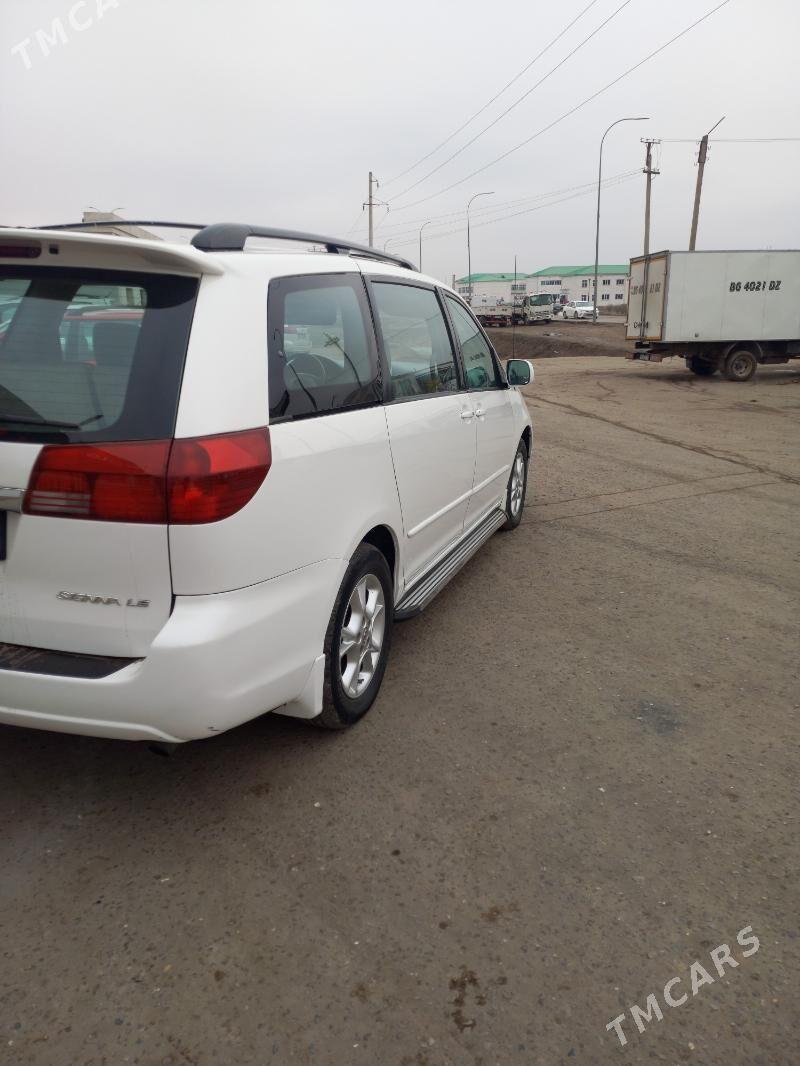Toyota Sienna 2005 - 206 000 TMT - Şabat etr. - img 1