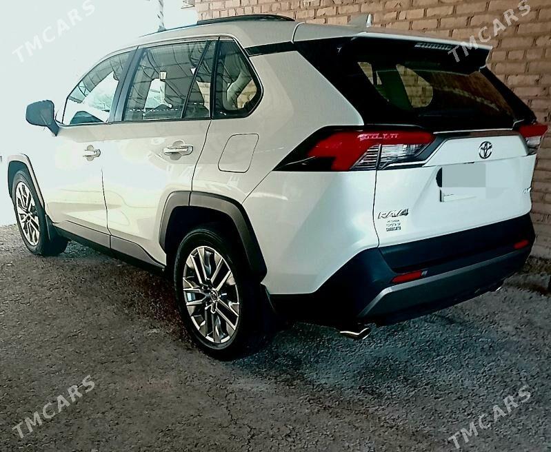 Toyota RAV4 2020 - 330 000 TMT - Теджен - img 1