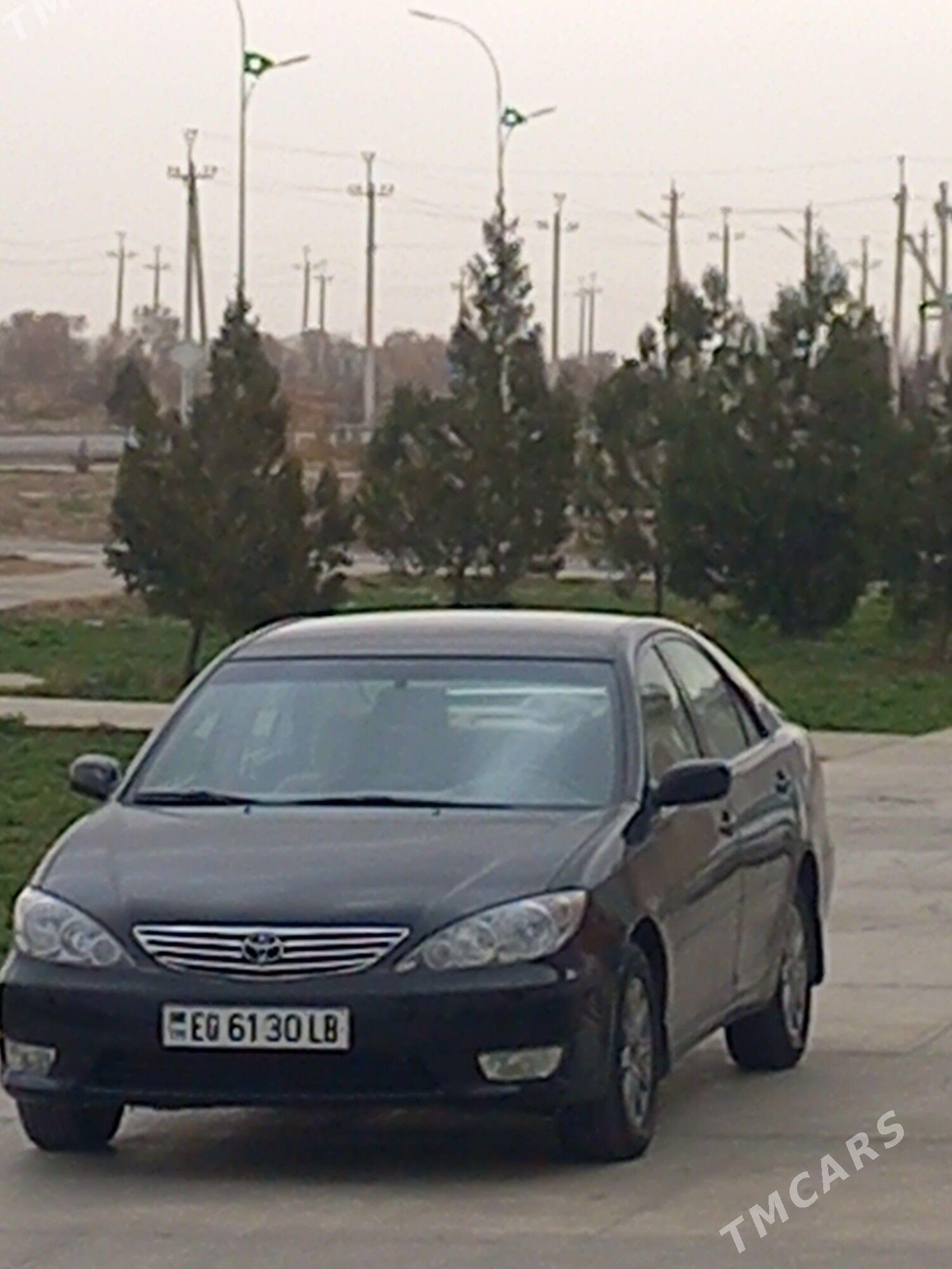 Toyota Camry 2003 - 180 000 TMT - Garabekewül - img 1