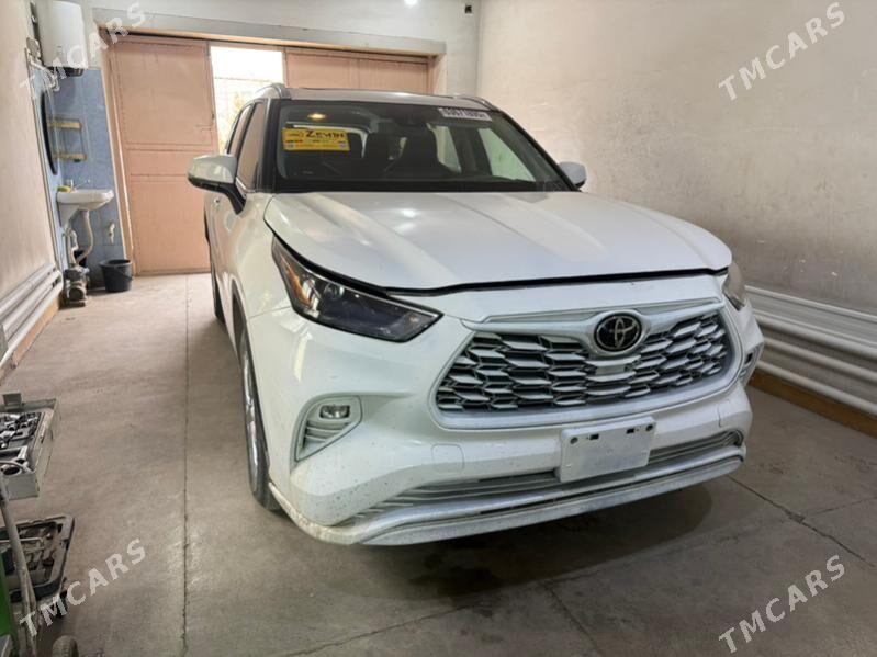Toyota Highlander 2023 - 500 000 TMT - Мары - img 1