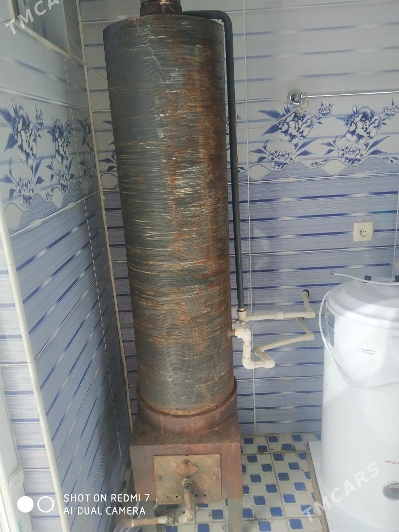 Titan coŷundan - Büzmeýin - img 1