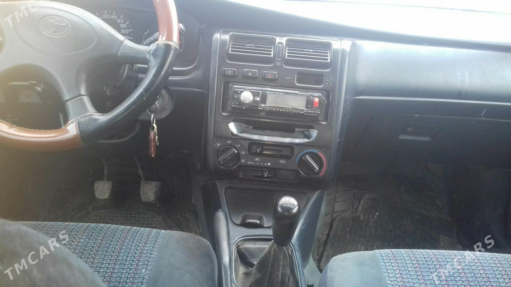 Toyota Carina 1994 - 85 000 TMT - етр. Туркменбаши - img 1