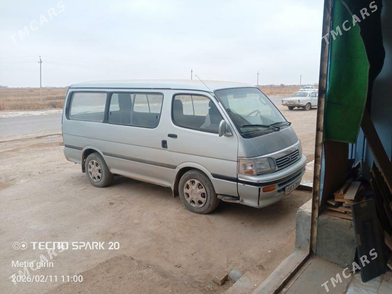 Toyota Hiace 1995 - 78 000 TMT - Мары - img 1