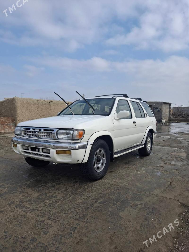 Nissan Pathfinder 1999 - 70 000 TMT - Бахарден - img 1