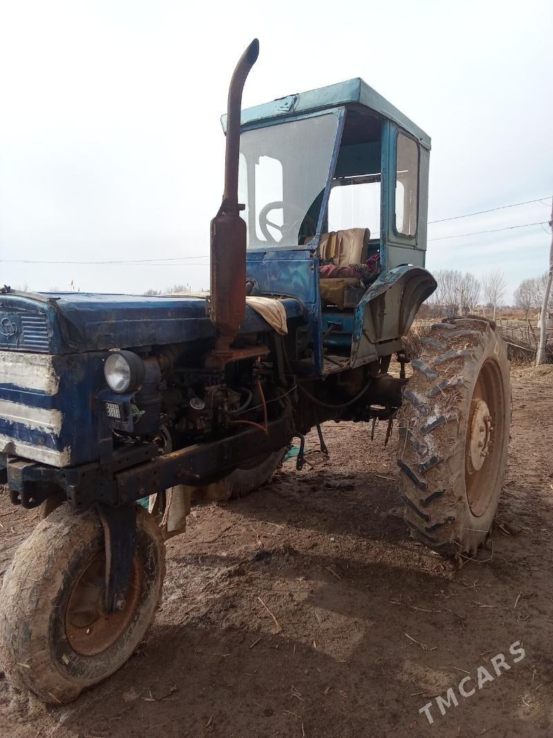 MTZ T-28 1980 - 60 000 TMT - етр. Туркменбаши - img 1