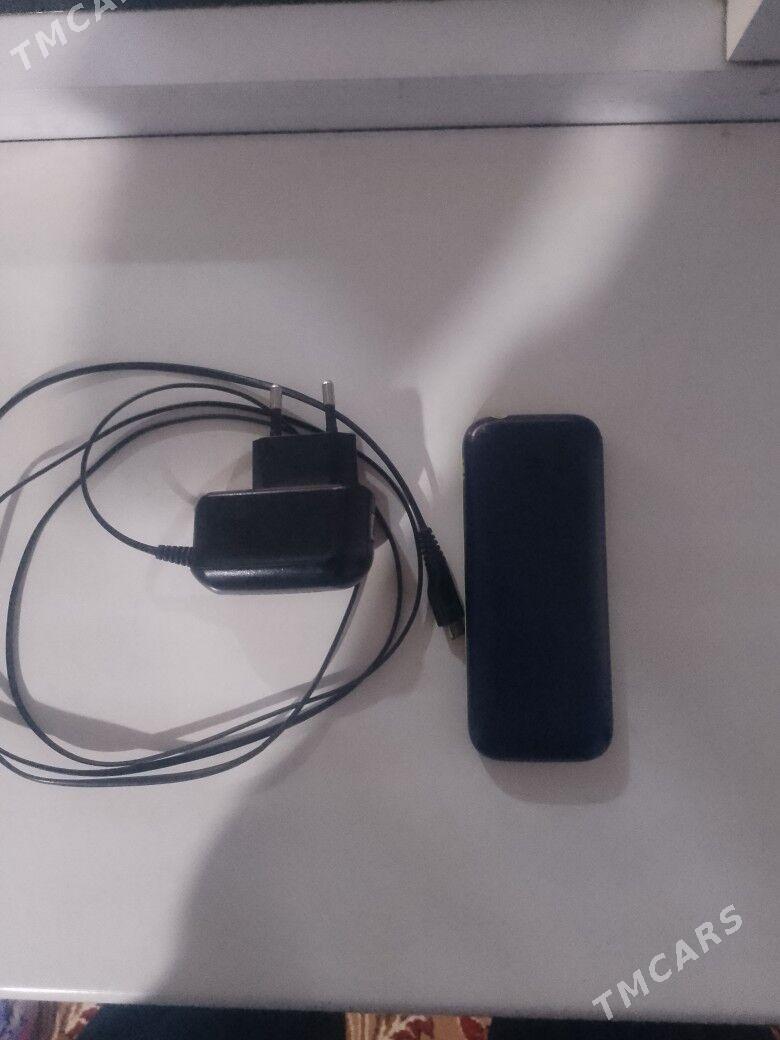 prastoý telefon samsung - Mary - img 1