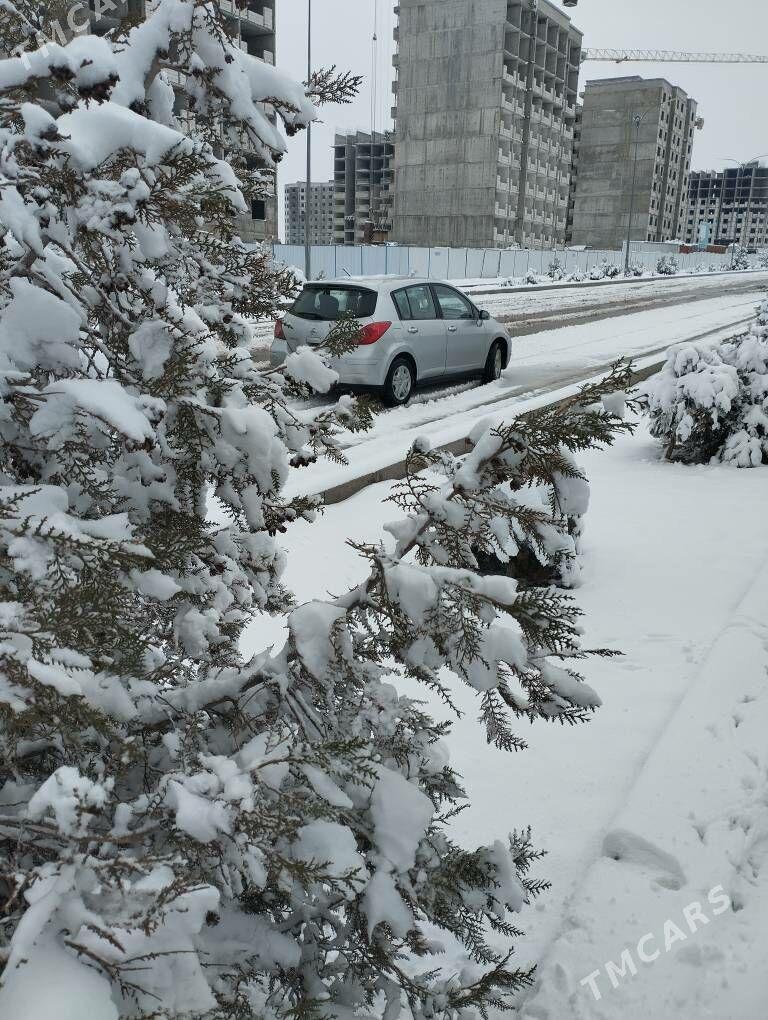 Nissan Versa 2009 - 135 000 TMT - Gurtly - img 1