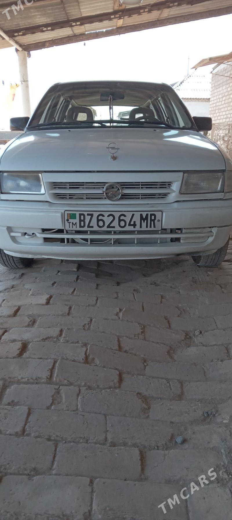 Opel Astra 1992 - 45 000 TMT - Baýramaly - img 1