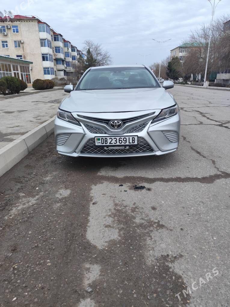 Toyota Camry 2018 - 300 000 TMT - Türkmenabat - img 1