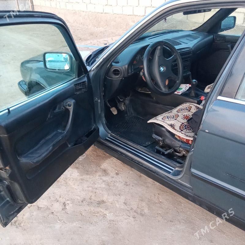 BMW 525 1989 - 39 000 TMT - Эсенгулы - img 1