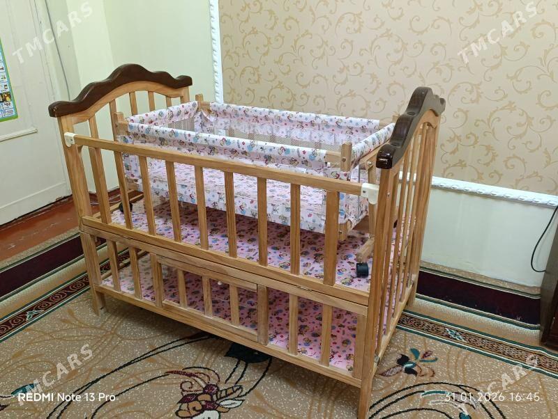 Кровать с люлькой - 30 мкр - img 1