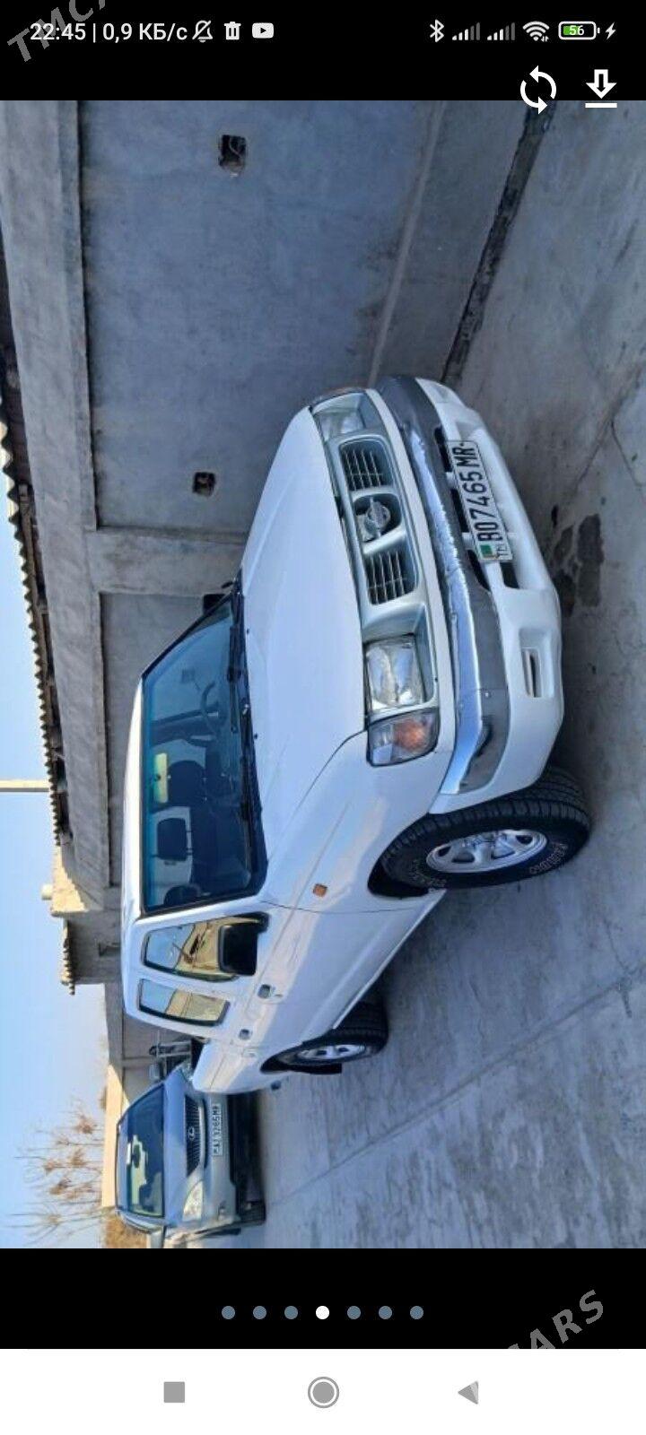 Nissan Navara 2001 - 80 000 TMT - Türkmengala - img 1