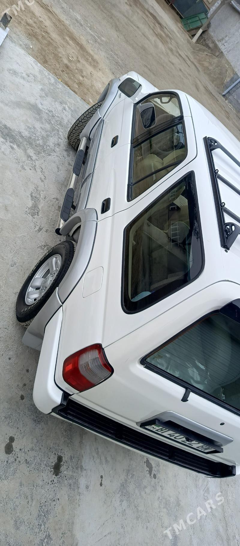 Toyota 4Runner 1997 - 190 000 TMT - Türkmenbaşy - img 1