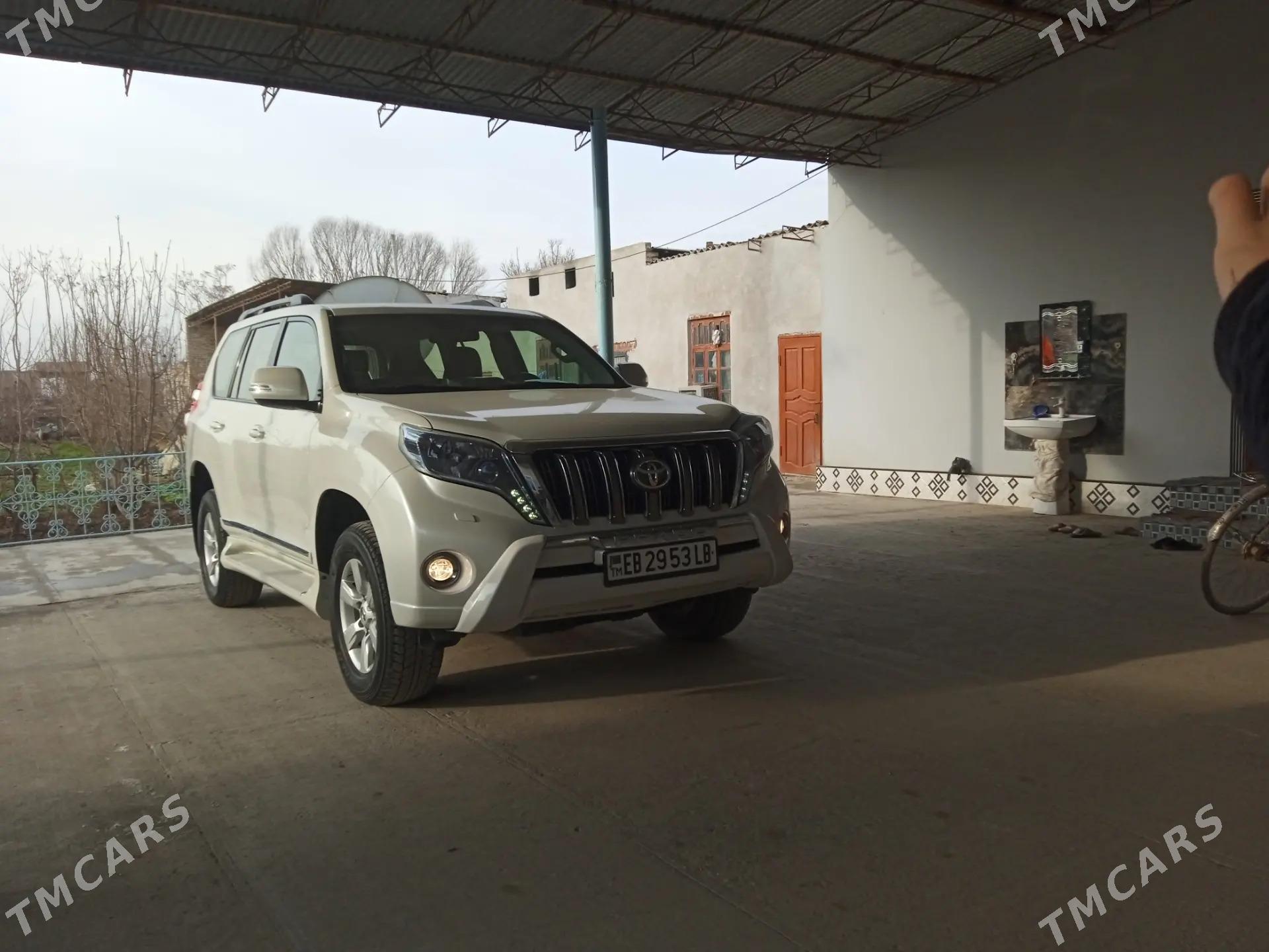 Toyota Land Cruiser Prado 2015 - 645 000 TMT - Туркменабат - img 1