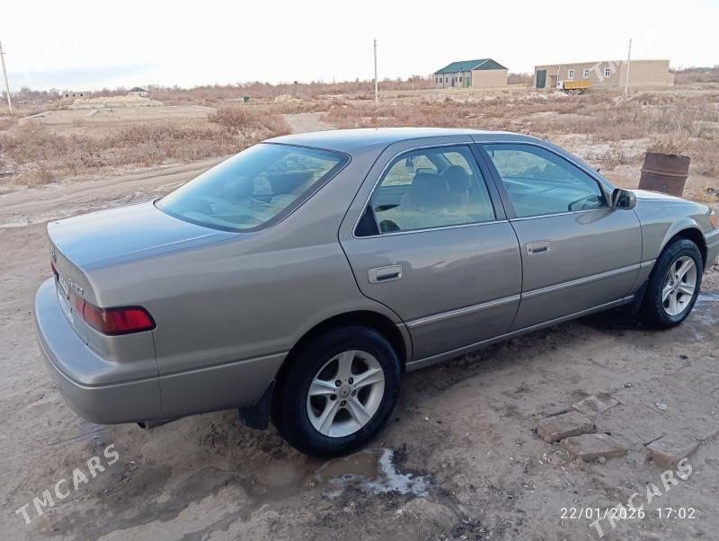 Toyota Camry 1998 - 132 000 TMT - Köneürgenç - img 1