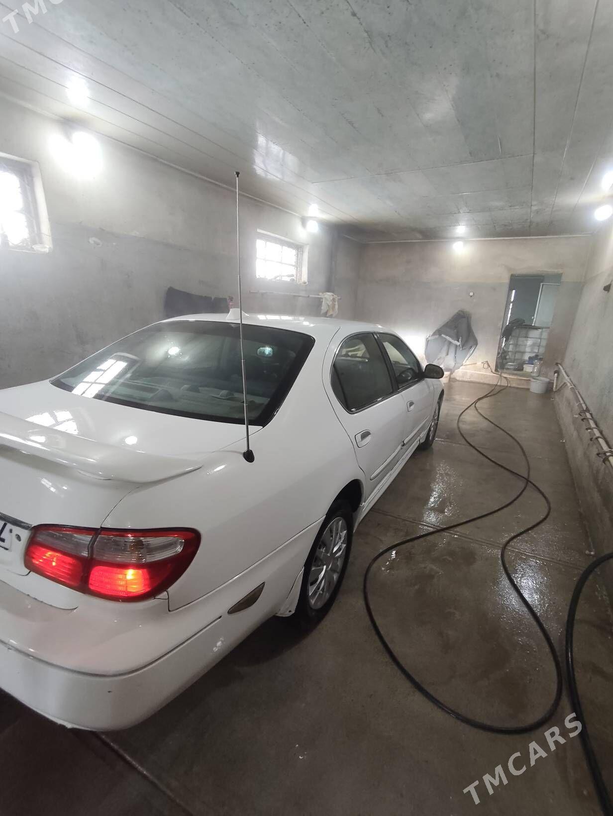 Infiniti Q 2001 - 70 000 TMT - Губадаг - img 1