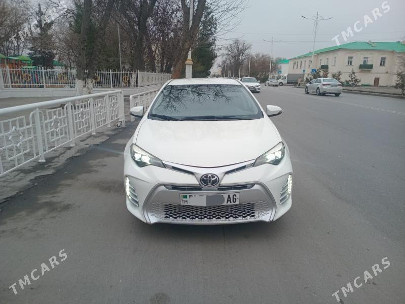 Toyota Corolla 2018 - 215 000 TMT - Ашхабад - img 1