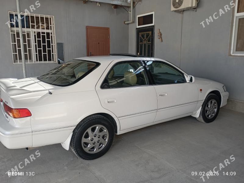 Toyota Camry 2000 - 148 000 TMT - Бахарден - img 1