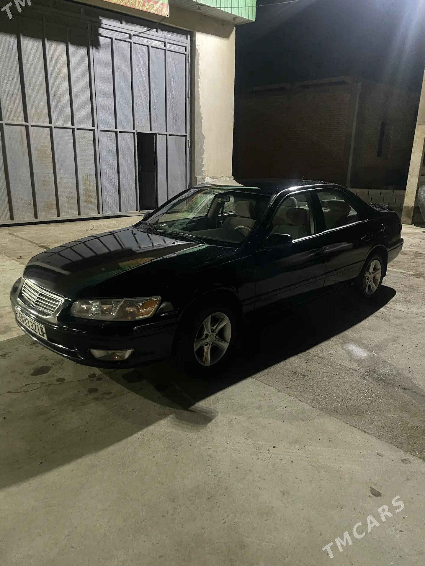 Toyota Camry 2000 - 120 000 TMT - Койтендаг - img 1