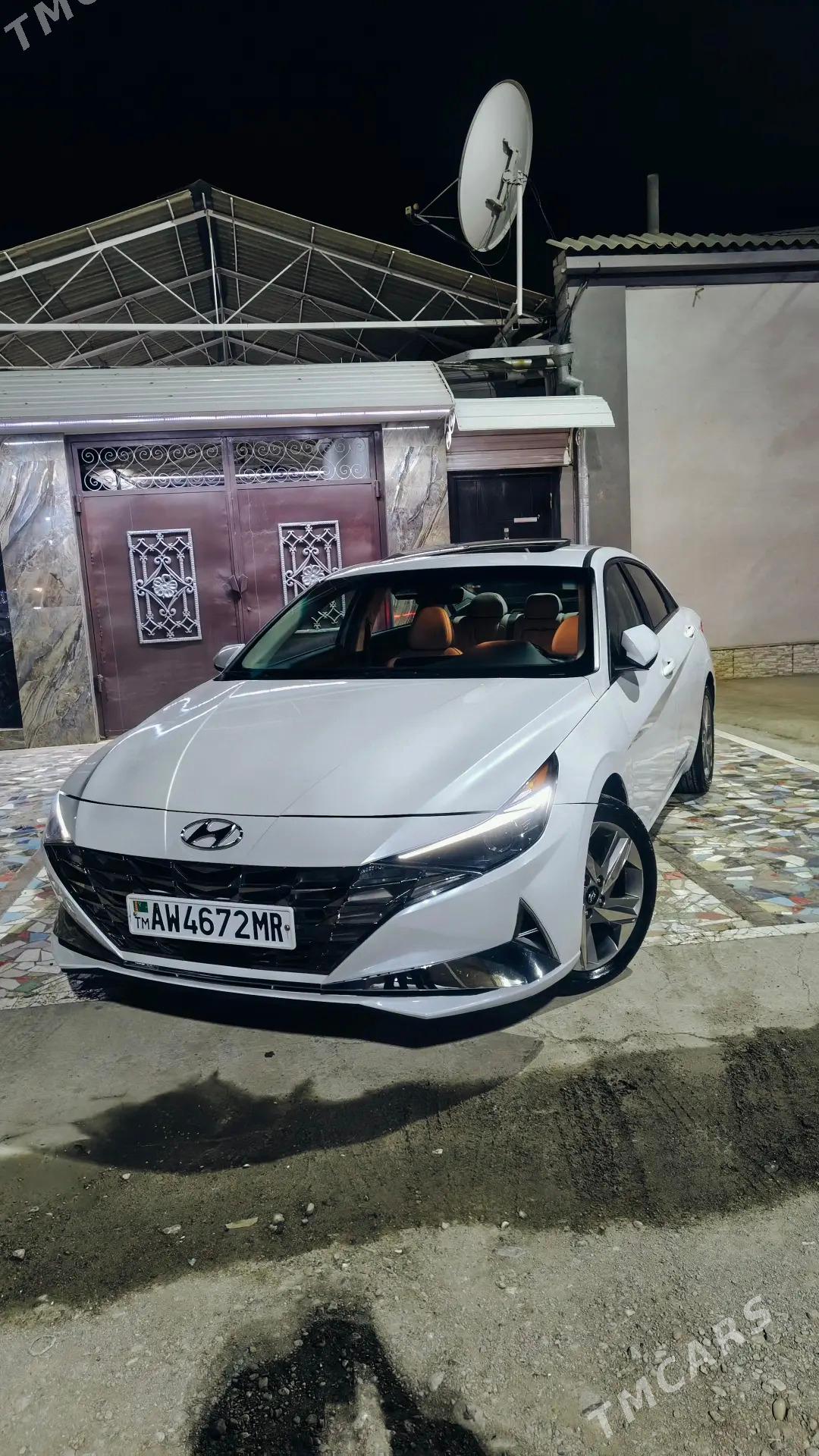 Hyundai Elantra 2022 - 300 000 TMT - Mary - img 1